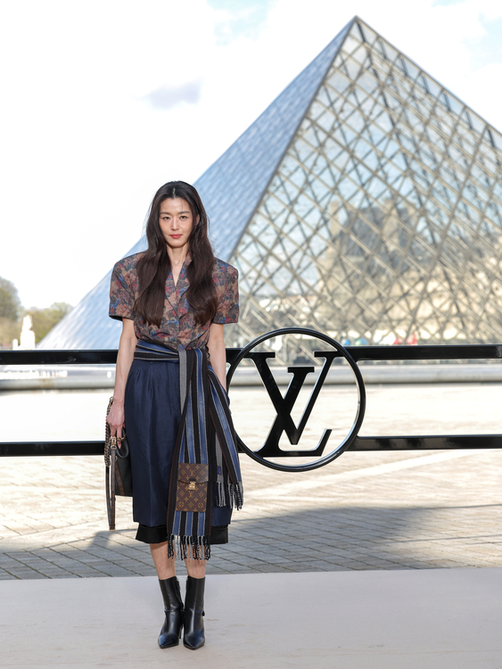 louis vuitton photocall paris fashion week womenswear fall/winter 2026 2027