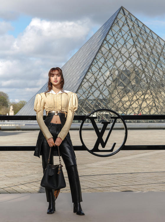 louis vuitton photocall paris fashion week womenswear fall/winter 2026 2027