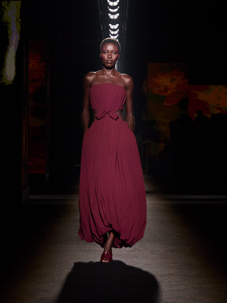 balenciaga winter 26 collection look 76 awar
