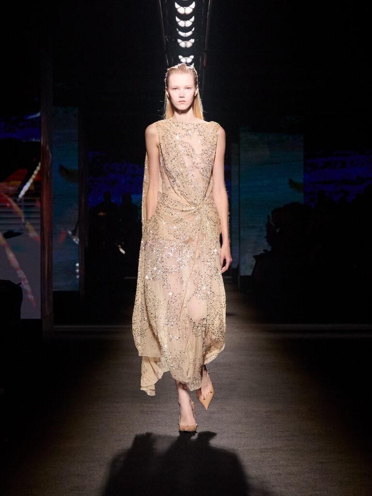 balenciaga winter 26 collection look 80 malin