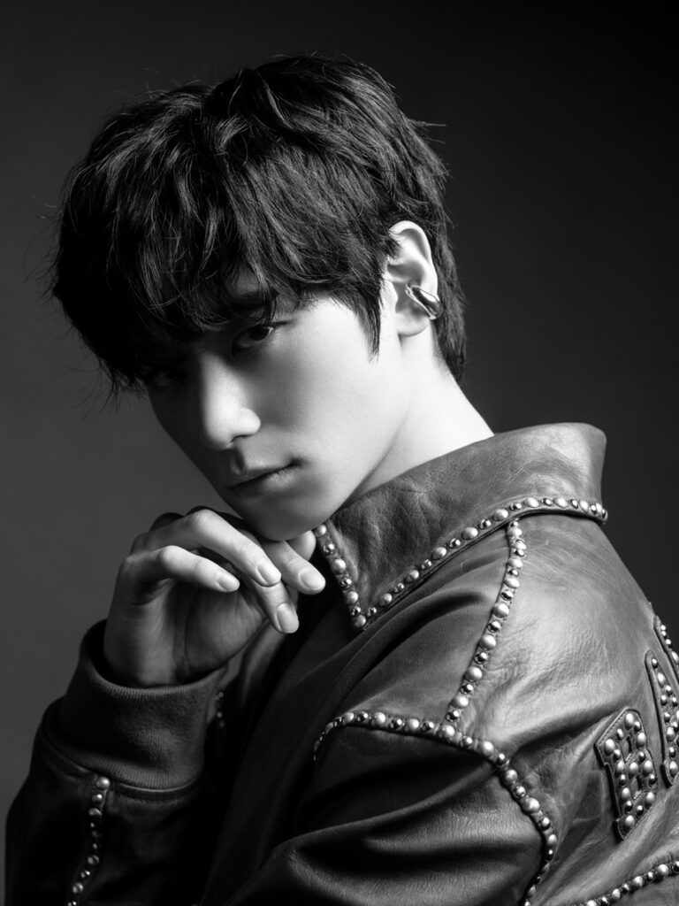 balenciaga winter 26 vip portrait juyeon