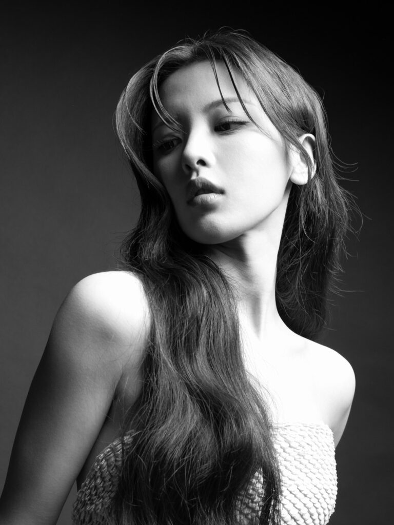 balenciaga winter 26 vip portrait yang chaoyue
