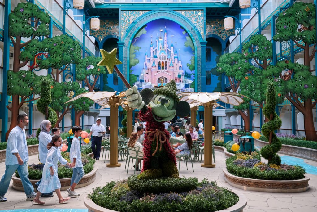 disney imagination garden disney adventure 1