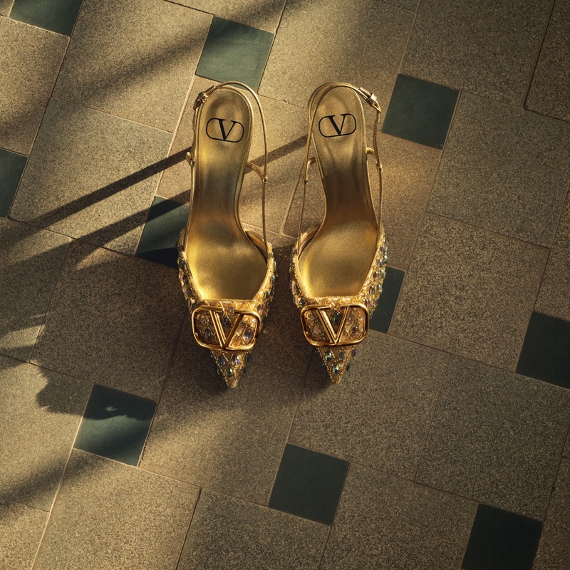 valentino cruise2026 ramadan nologo 1x1 12