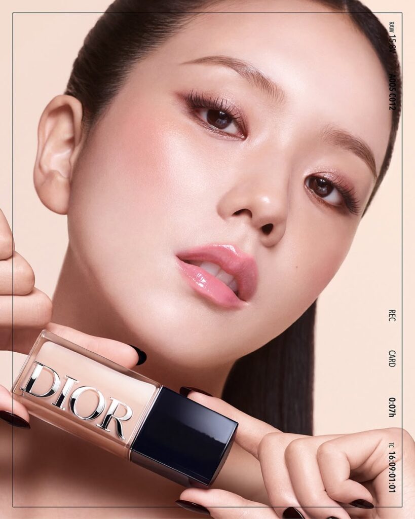 close up perfection, forever.zoom in on @sooyaaa ’s effortless glow with dior forever skin glow