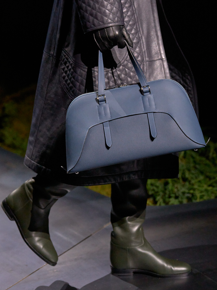 photo: s. dragone g. carraro / gorunway.com