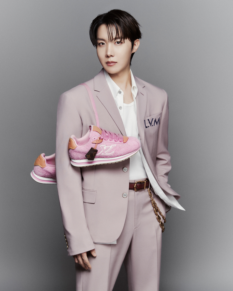 louis vuitton x j hope lv buttersoft sneaker image 1