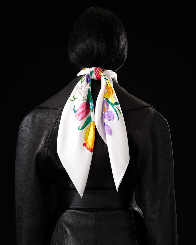 official crop 260330 bs gucci art of silk 05 black 1488