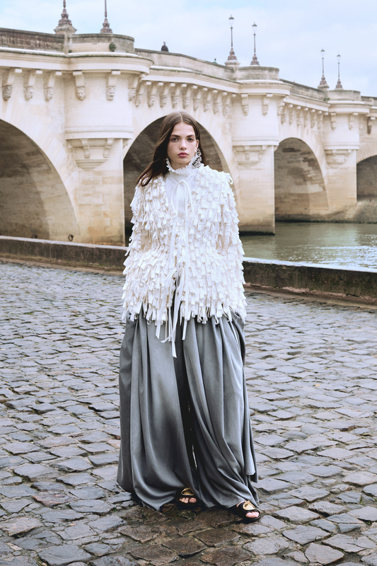 dior woman fall26 press look 002
