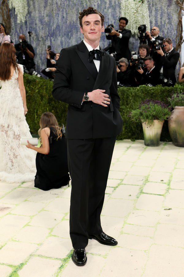 the 2026 met gala celebrating "costume art" arrivals