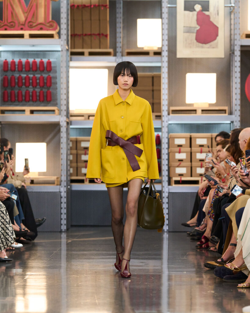 look 26