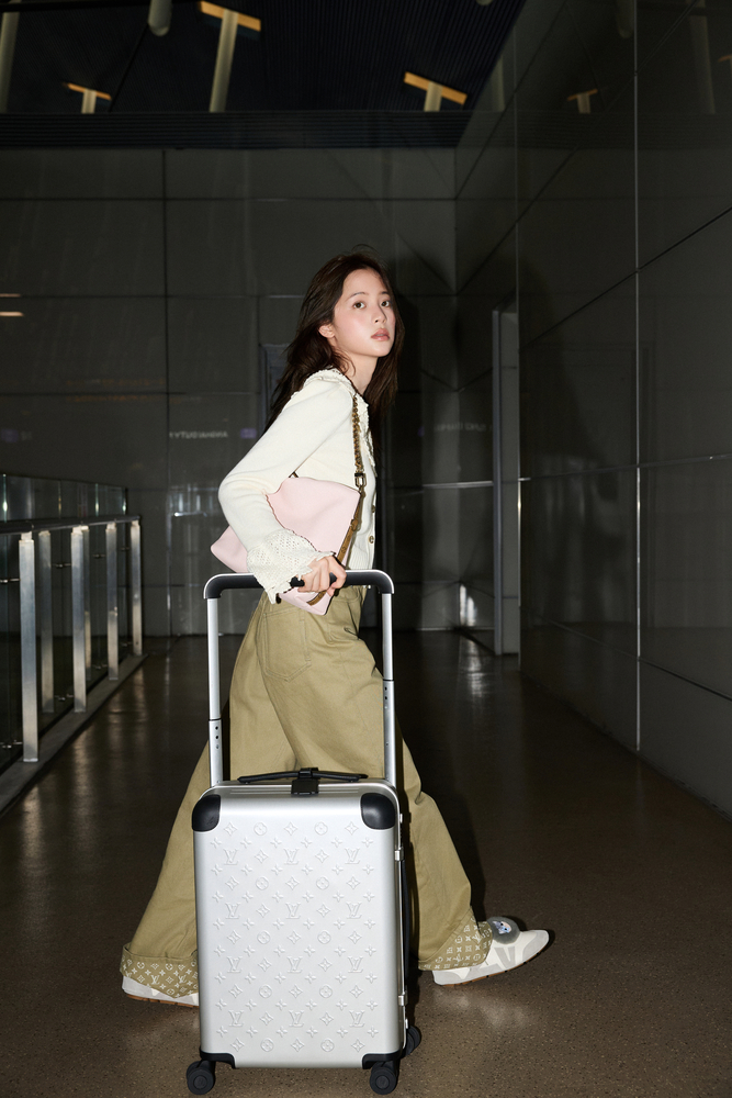 ouyang nana horizon louis vuitton