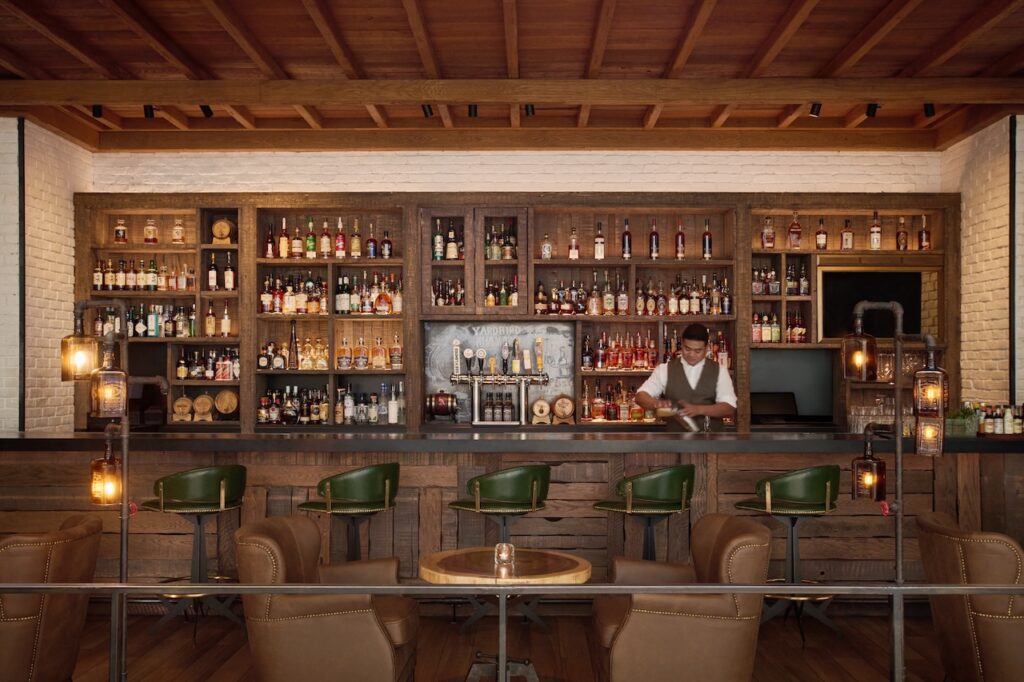yardbird interior bar and lounge 1