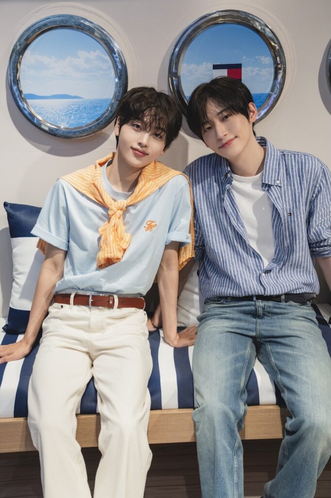 Γÿà cravity hyeong jun and jung mo