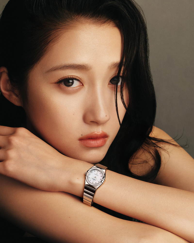 13115256055002 guan xiaotong pr 3230 rgb 4x5 11.41.38 am