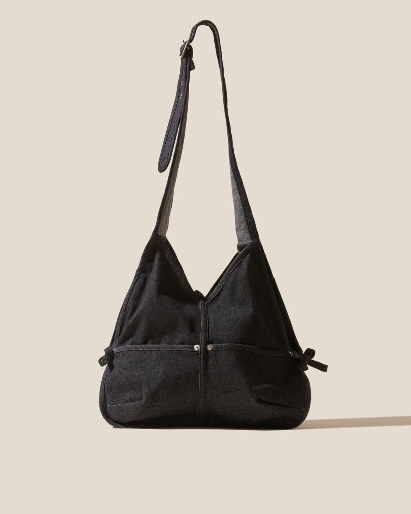 aw26 drop 02 product6601 fe48e46f b2c6 4ba8 8f1d f20c63df515d