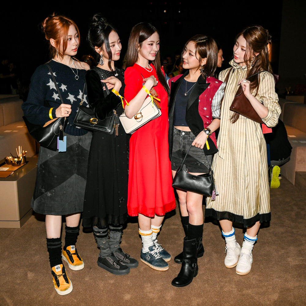 arrivals/front row coach spring 2027 runway show