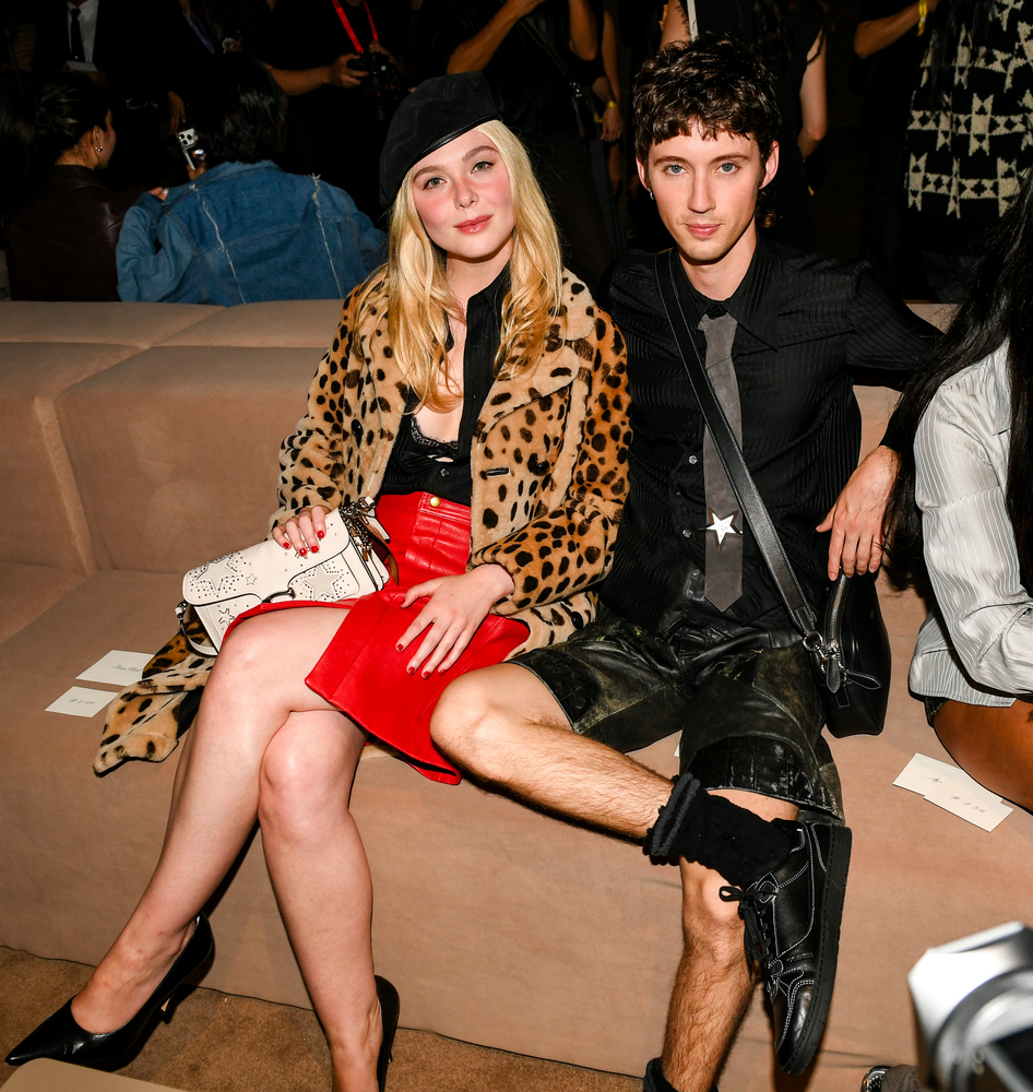 arrivals/front row coach spring 2027 runway show
