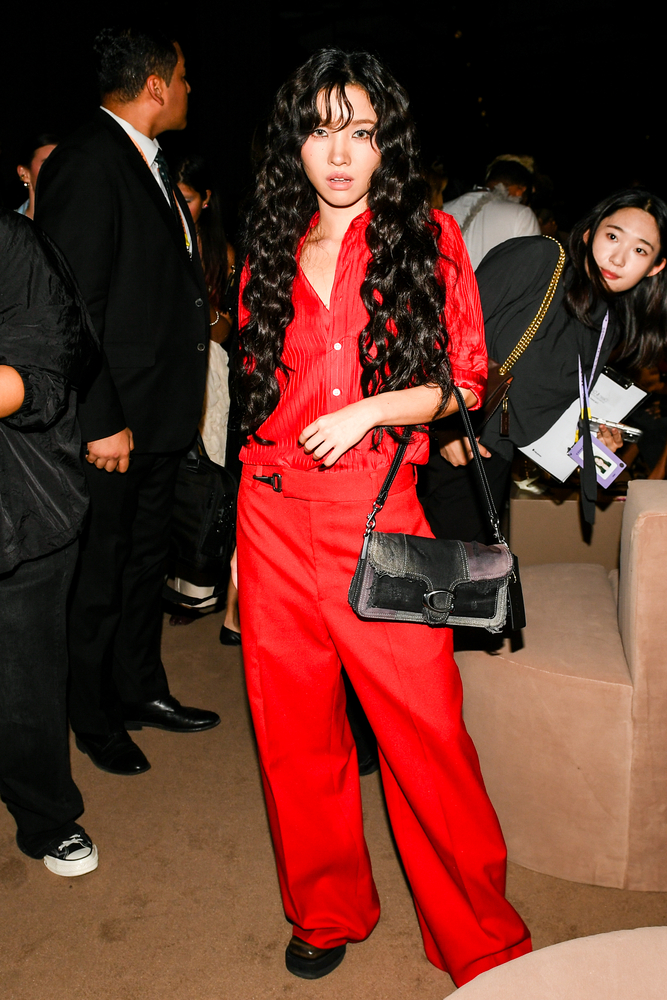 arrivals/front row coach spring 2027 runway show