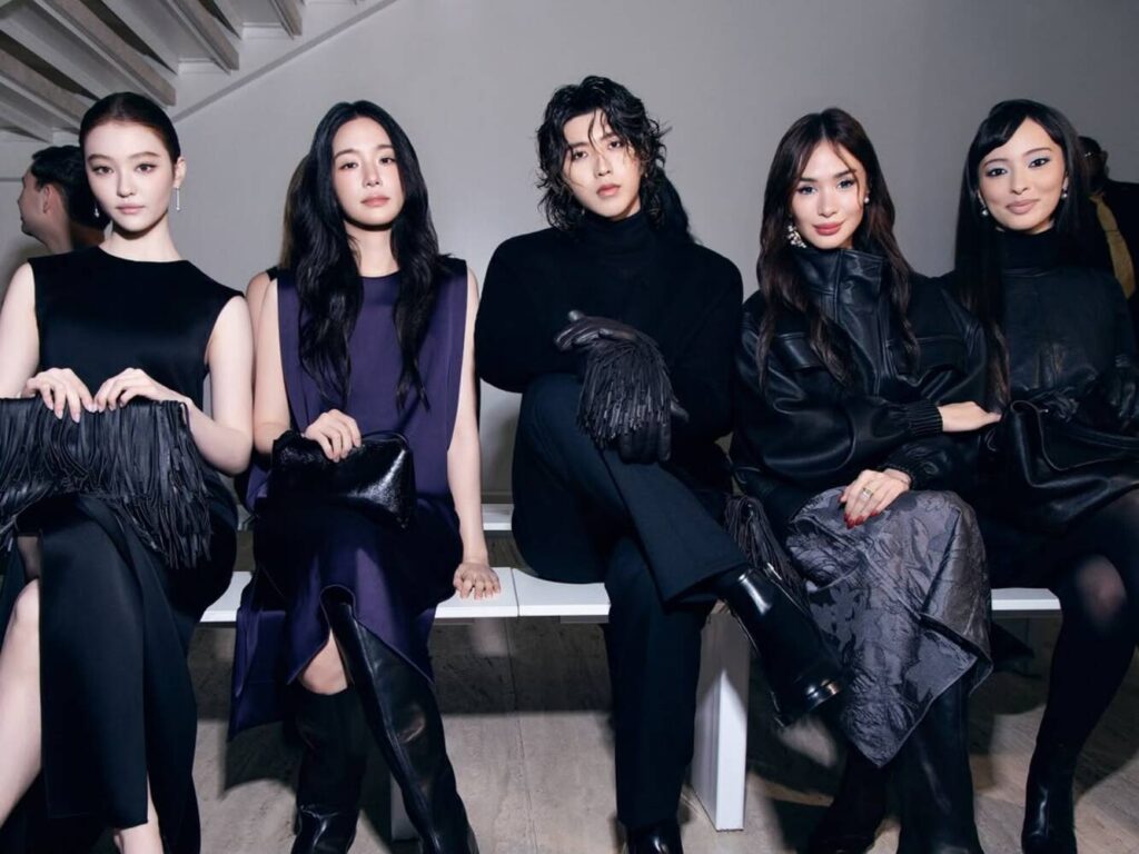 cos aw26 show frow ella park gyuyoung kun cai heart evangelista faouzia ouihya apvjpg