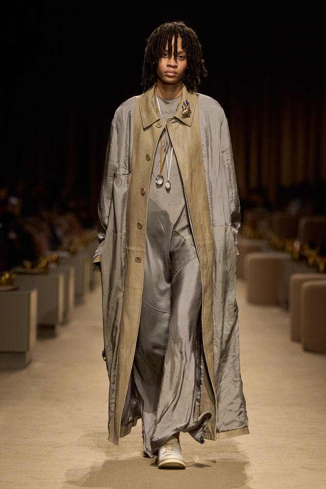 photo: daniele oberrauch / gorunway.com