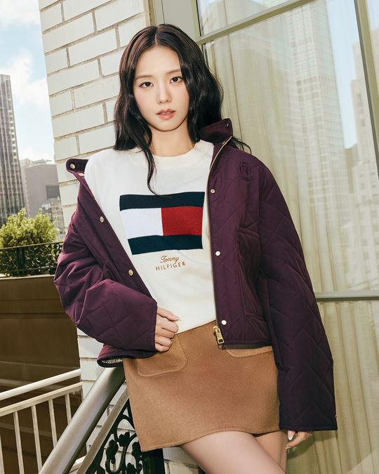fa26 jisoo flag sweater horizontal 4x5