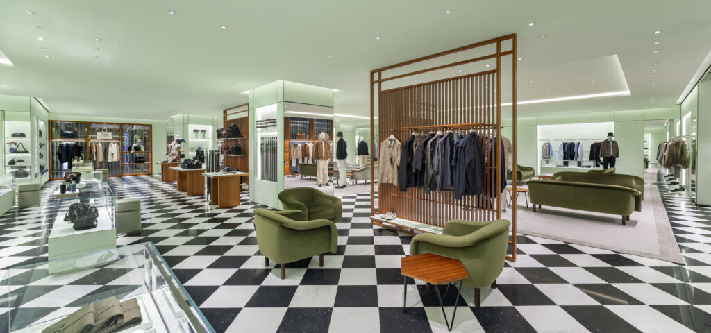 prada singapore paragon (09)