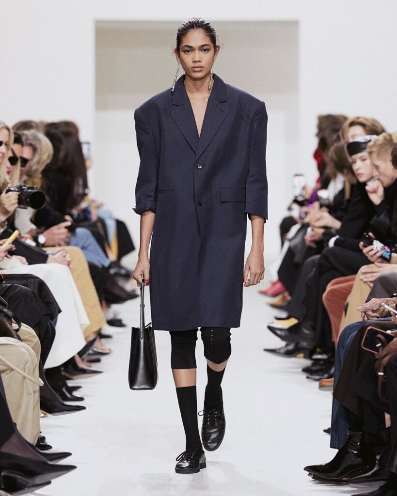 look33